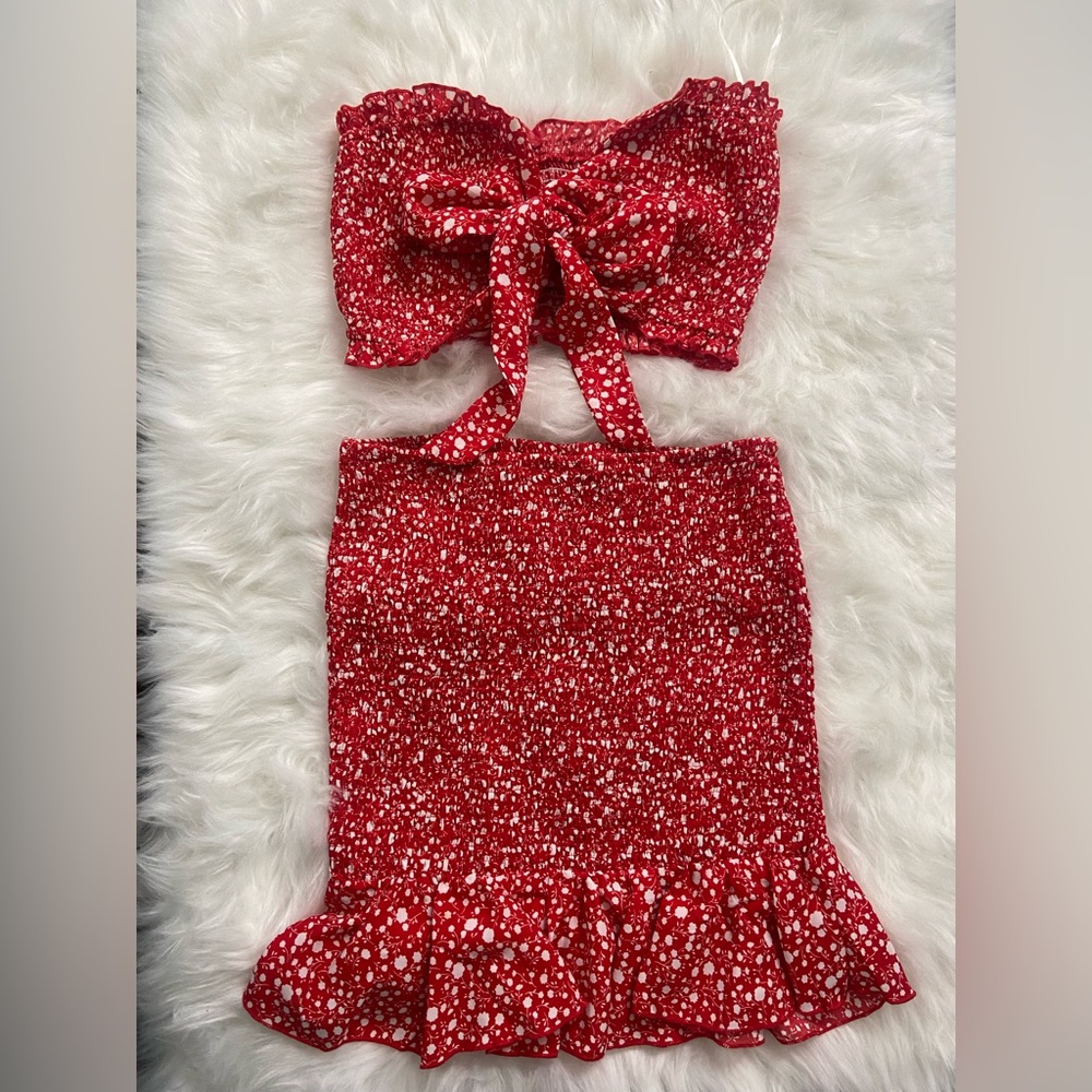 Cleaning out closet. SHEIN. Size medium. 2 piece set